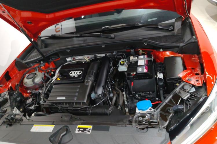 Used Audi Q2L 2021 35 TFSI Fashionable and Elegant Model Engine Bay