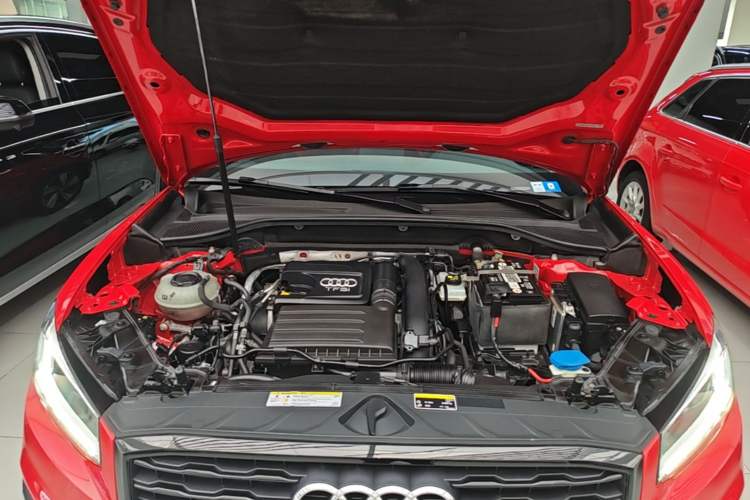 Used Audi Q2L 2021 35 TFSI Fashion Dynamic Model Engine Bay