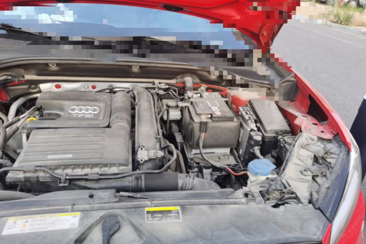 Used Audi Q2L 2021 35 TFSI Progressive Dynamic Edition Engine Bay Left