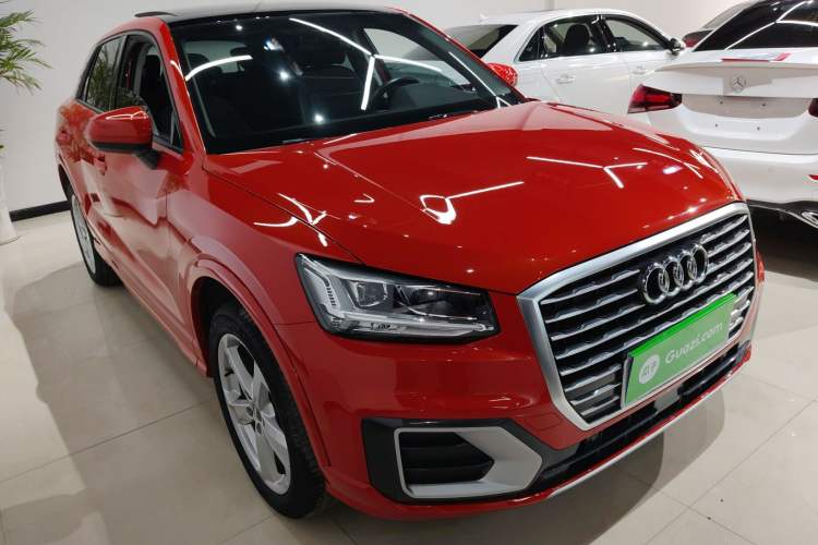 Used Audi Q2L 2021 35 TFSI Fashionable and Elegant Model Front Right 45 Deg