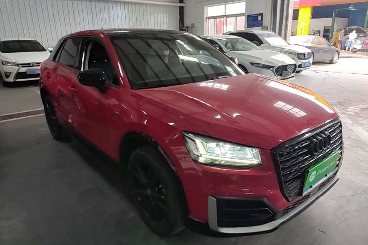 Used Audi Q2L 2021 35 TFSI Progressive Dynamic Edition Front Right 45 Deg
