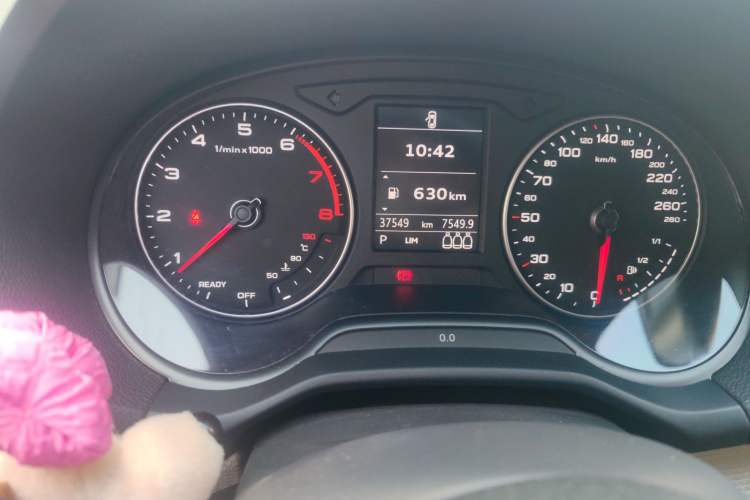 Used Audi Q2L 2021 35 TFSI Progressive Dynamic Edition Instrument Cluster