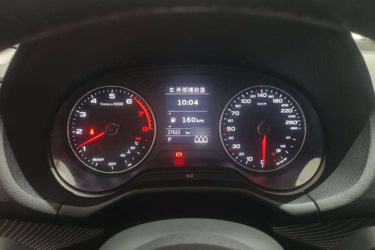 Used Audi Q2L 2021 35 TFSI Fashionable and Elegant Model Instrument Cluster