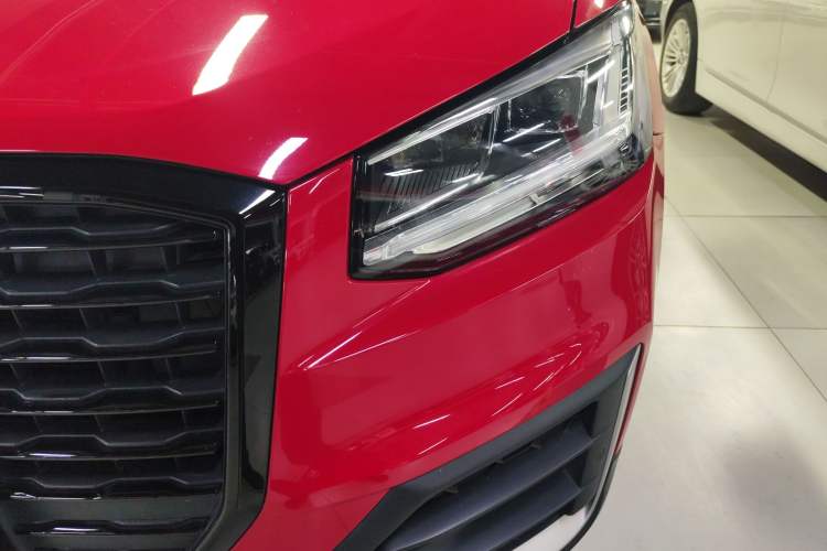Used Audi Q2L 2021 35 TFSI Progressive Dynamic Edition Left Front Headlight