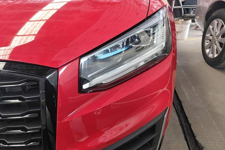 Used Audi Q2L 2021 35 TFSI Progressive Dynamic Edition Left Front Headlight