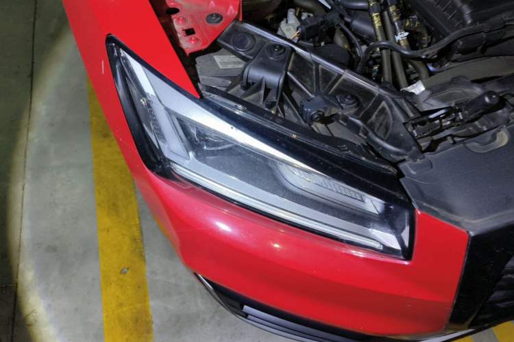 Used Audi Q2L 2021 35 TFSI Fashion Dynamic Model Right Front Headlight