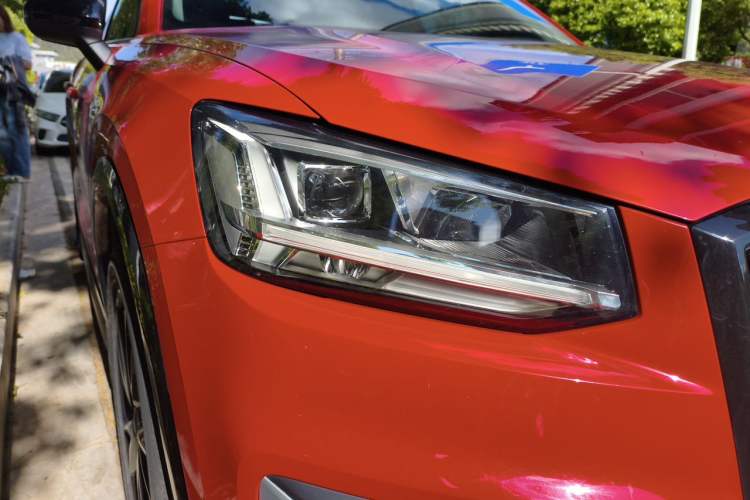 Used Audi Q2L 2021 35 TFSI Fashion Dynamic Model Right Front Headlight