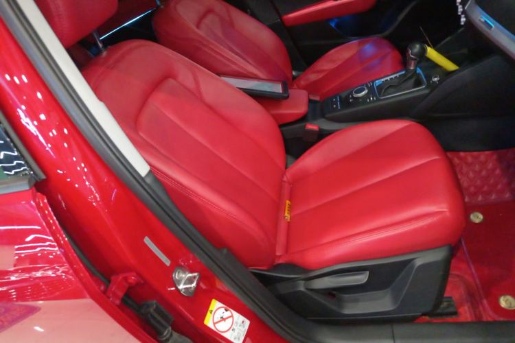 Used Audi Q2L 2021 35 TFSI Progressive Dynamic Edition Right Front Seat
