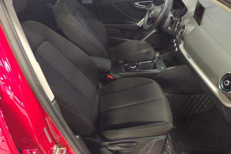 Used Audi Q2L 2021 35 TFSI Progressive Dynamic Edition Right Front Seat