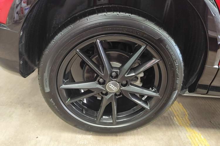 Used Audi Q2L 2021 35 TFSI Progressive Dynamic Edition Right Rear Wheel Hub
