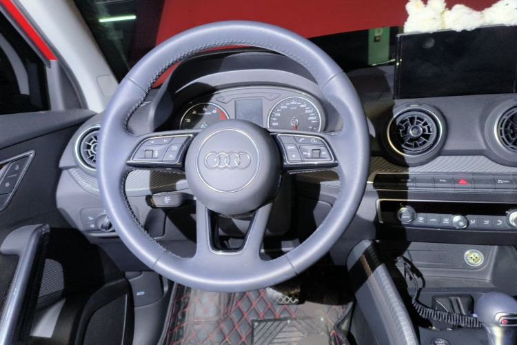 Used Audi Q2L 2021 35 TFSI Fashion Dynamic Model Steering Wheel