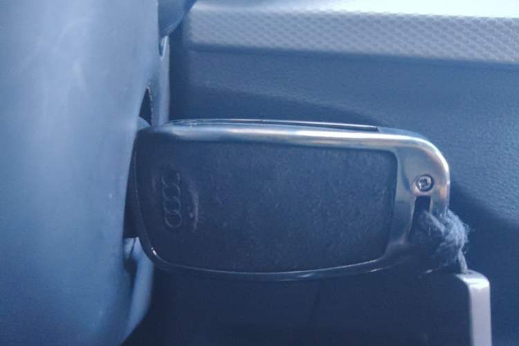 Used Audi Q2L 2021 35 TFSI Progressive Dynamic Edition Vehicle Key
