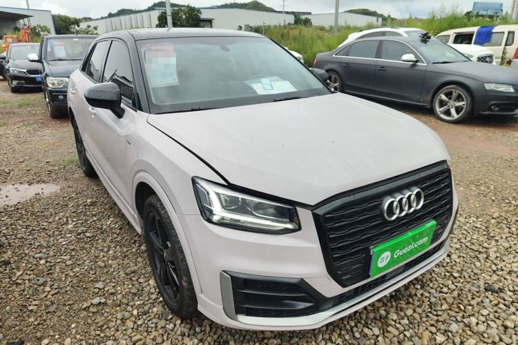 Used Audi Q2L 2021 35 TFSI Fashion Dynamic Model Front Right 45 Deg