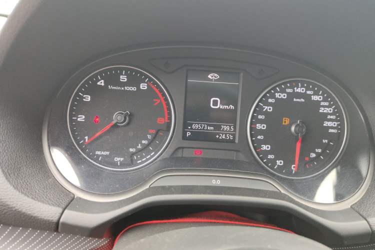 Used Audi Q2L 2021 35 TFSI Fashion Dynamic Model Instrument Cluster