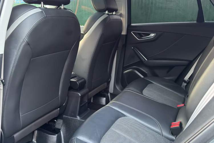 Used Audi Q2L 2021 35 TFSI Fashion Dynamic Model Interior 3