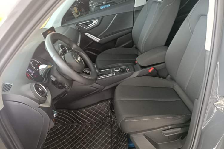 Used Audi Q2L 2021 35 TFSI Progressive Dynamic Edition Left Front Seat