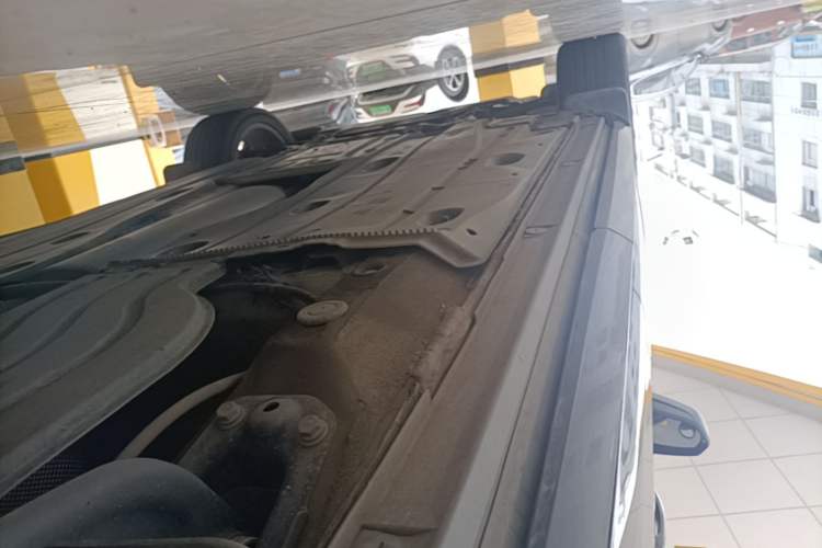 Used Audi Q2L 2021 35 TFSI Progressive Dynamic Edition Left Side Sill