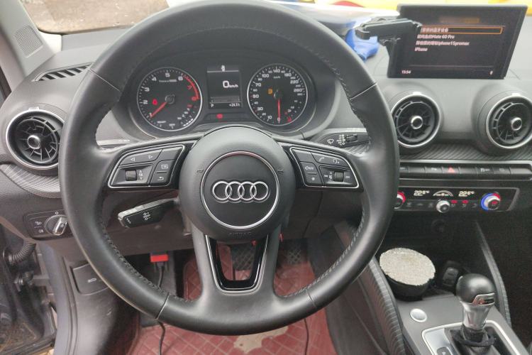 Used Audi Q2L 2021 35 TFSI Fashion Dynamic Model Steering Wheel