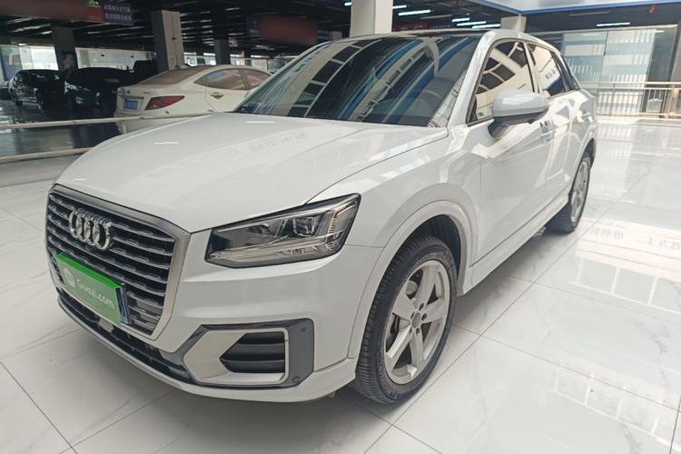 Used Audi Q2L 2021 35 TFSI Fashionable and Elegant Model Guazi used car, China used car export, Used car for sale, Used  cars, Cheapest cars for sale