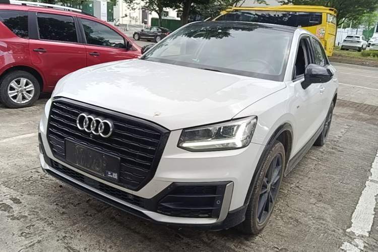 Used Audi Q2L 2021 35 TFSI Progressive Dynamic Edition Guazi used car, China used car export, Used car for sale, Used cars, Cheapest cars for sale