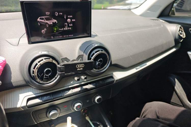Used Audi Q2L 2021 35 TFSI Progressive Dynamic Edition Audio And AC Panel