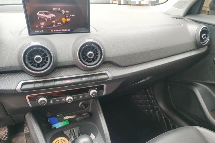 Used Audi Q2L 2021 35 TFSI Fashion Dynamic Model Audio And AC Panel