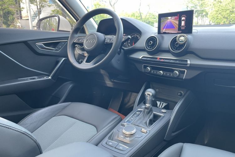 Used Audi Q2L 2021 35 TFSI Fashionable and Elegant Model Audio And AC Panel