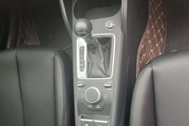 Used Audi Q2L 2021 35 TFSI Progressive Dynamic Edition Audio And AC Panel