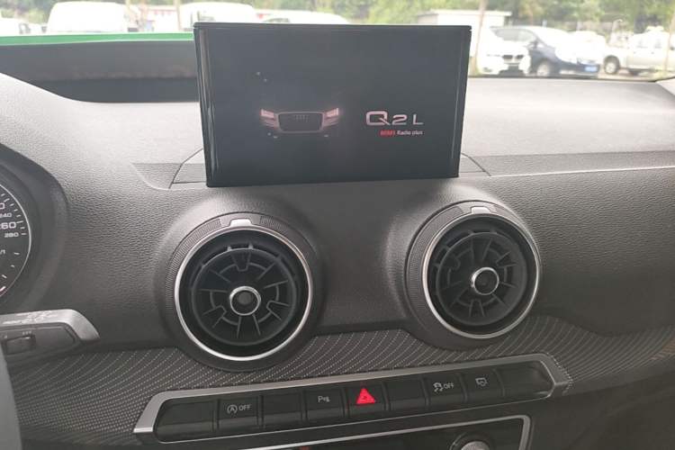 Used Audi Q2L 2021 35 TFSI Fashion Dynamic Model Audio And AC Panel