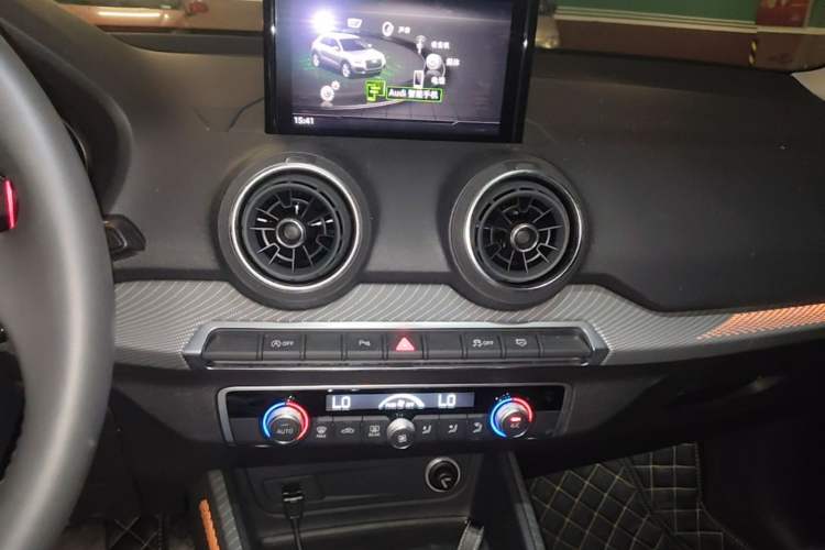 Used Audi Q2L 2021 35 TFSI Fashion Dynamic Model Audio And AC Panel