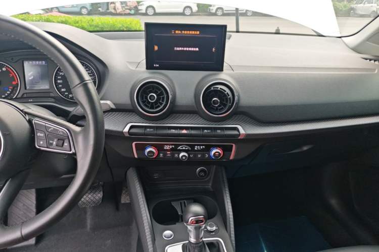 Used Audi Q2L 2021 35 TFSI Fashion Dynamic Model Audio And AC Panel