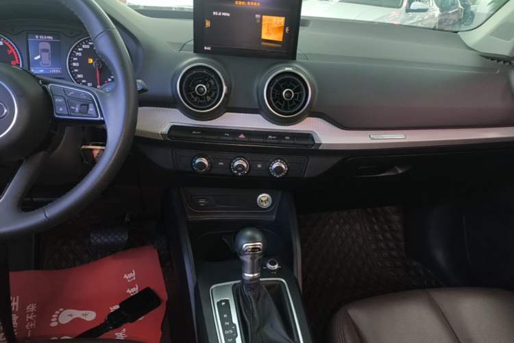 Used Audi Q2L 2021 35 TFSI Progressive Dynamic Edition Audio And AC Panel