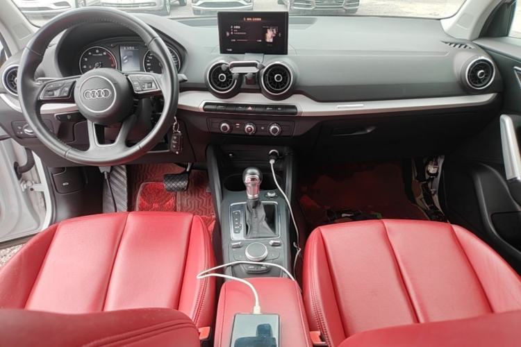 Used Audi Q2L 2021 35 TFSI Progressive Dynamic Edition Center Console