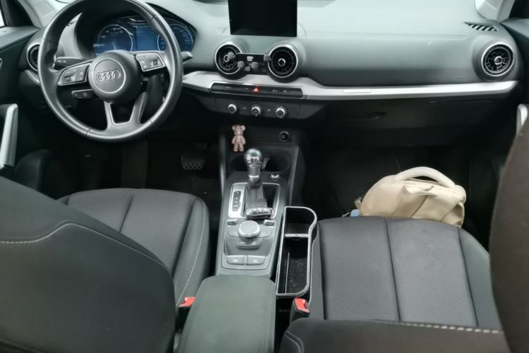 Used Audi Q2L 2021 35 TFSI Progressive Dynamic Edition Center Console