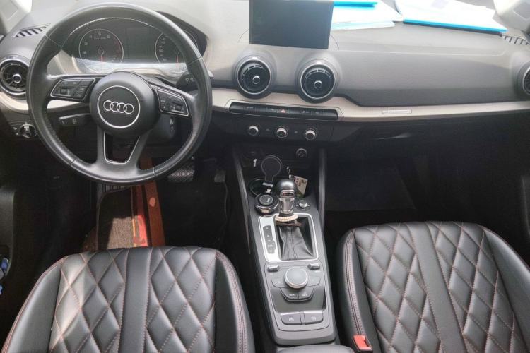 Used Audi Q2L 2021 35 TFSI Progressive Dynamic Edition Center Console