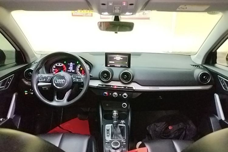 Used Audi Q2L 2021 35 TFSI Progressive Dynamic Edition Center Console