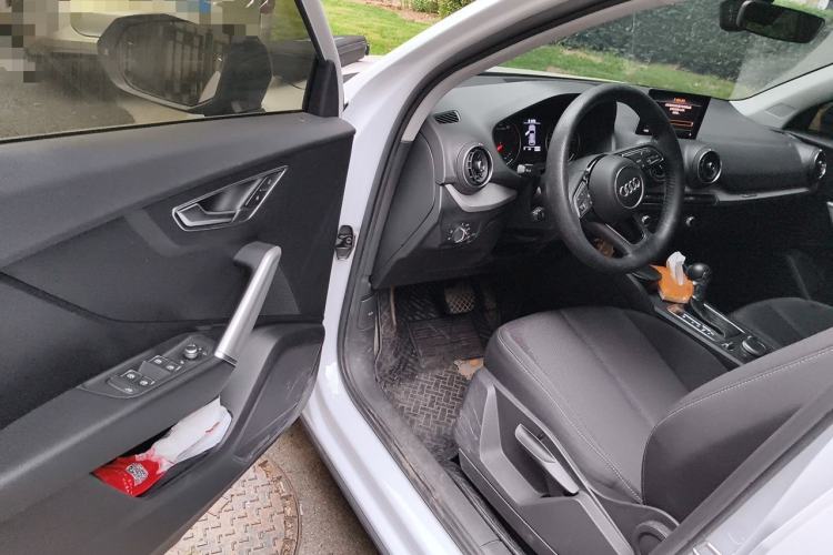 Used Audi Q2L 2021 35 TFSI Progressive Dynamic Edition Driver Seat