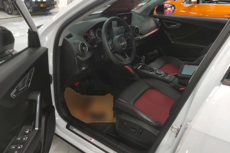 Used Audi Q2L 2021 35 TFSI Fashion Dynamic Model Driver Seat