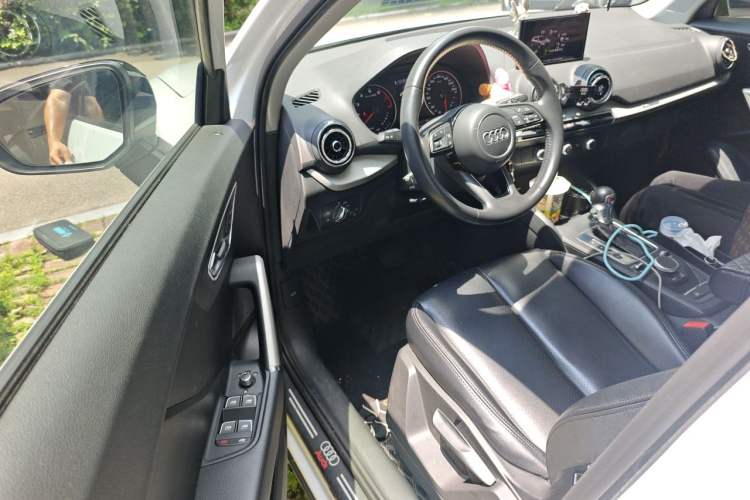 Used Audi Q2L 2021 35 TFSI Progressive Dynamic Edition Driver Seat
