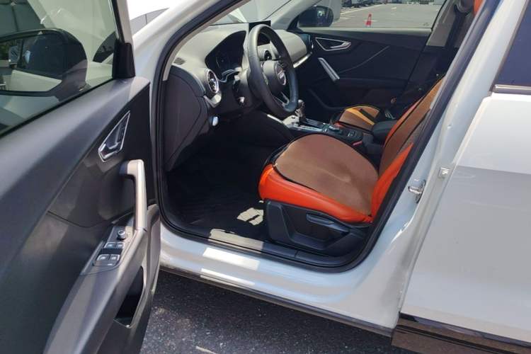 Used Audi Q2L 2021 35 TFSI Progressive Dynamic Edition Driver Seat