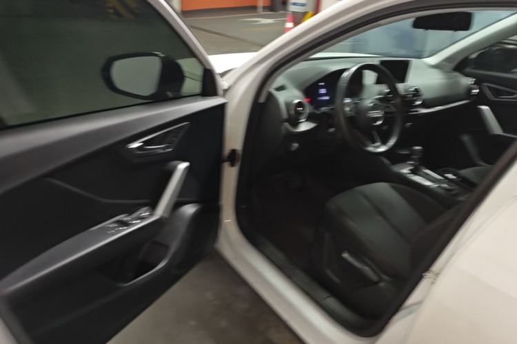 Used Audi Q2L 2021 35 TFSI Progressive Dynamic Edition Driver Seat