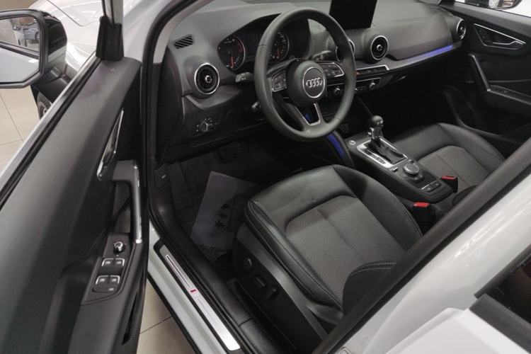 Used Audi Q2L 2021 35 TFSI Fashion Dynamic Model Driver Seat