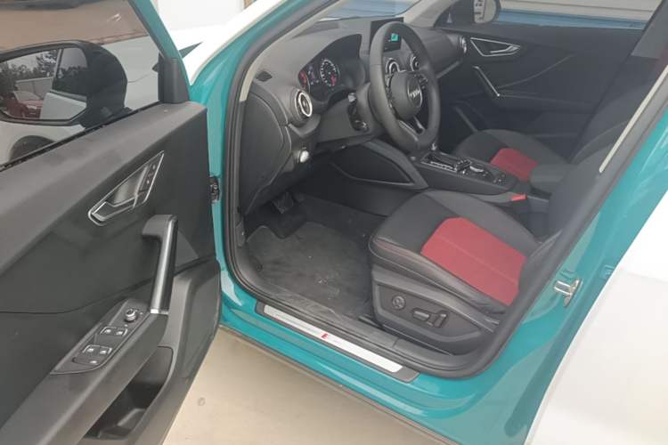 Used Audi Q2L 2021 35 TFSI Fashion Dynamic Model Driver Seat