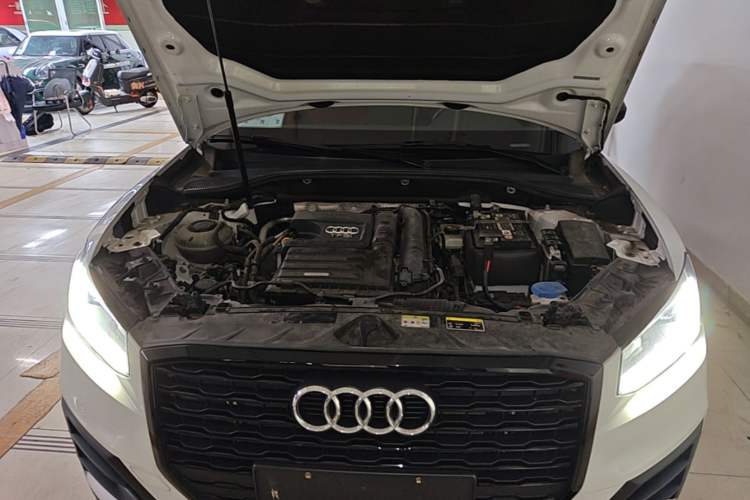Used Audi Q2L 2021 35 TFSI Fashion Dynamic Model Engine Bay