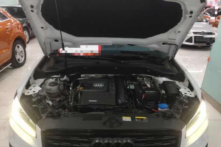 Used Audi Q2L 2021 35 TFSI Fashion Dynamic Model Engine Bay