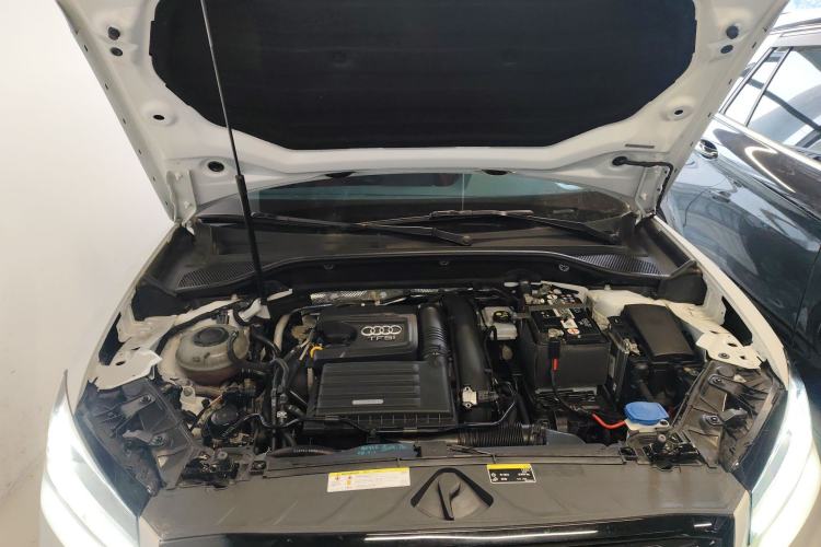 Used Audi Q2L 2021 35 TFSI Fashion Dynamic Model Engine Bay