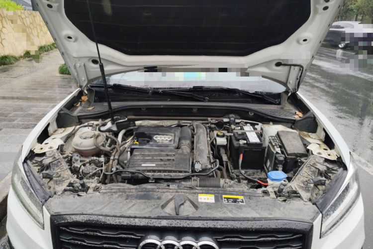Used Audi Q2L 2021 35 TFSI Fashion Dynamic Model Engine Bay