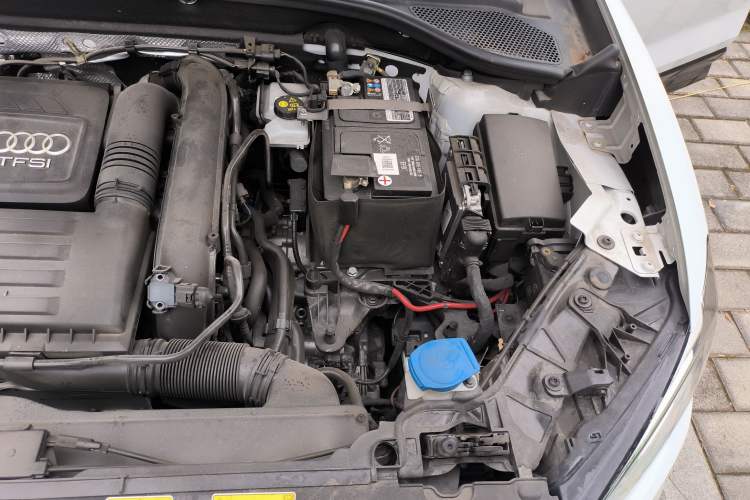 Used Audi Q2L 2021 35 TFSI Progressive Dynamic Edition Engine Bay Left