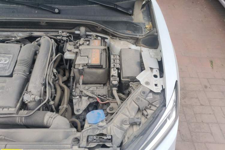 Used Audi Q2L 2021 35 TFSI Progressive Dynamic Edition Engine Bay Left