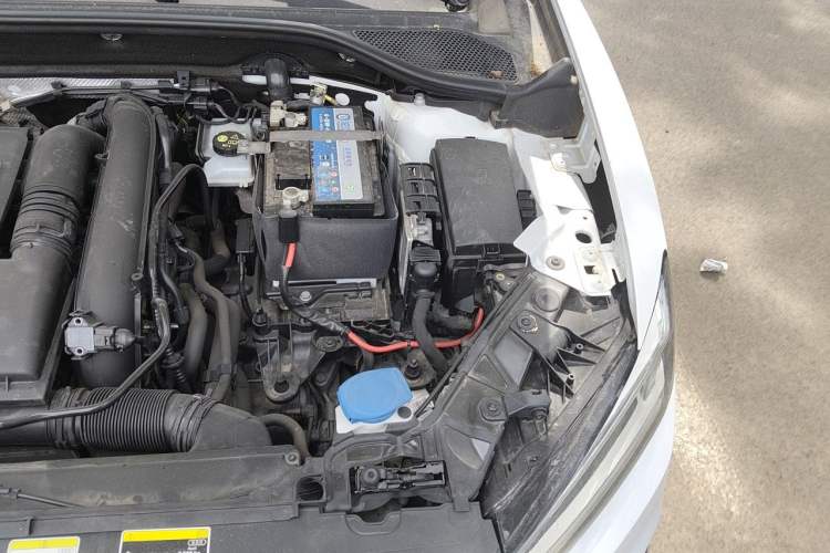 Used Audi Q2L 2021 35 TFSI Progressive Dynamic Edition Engine Bay Left